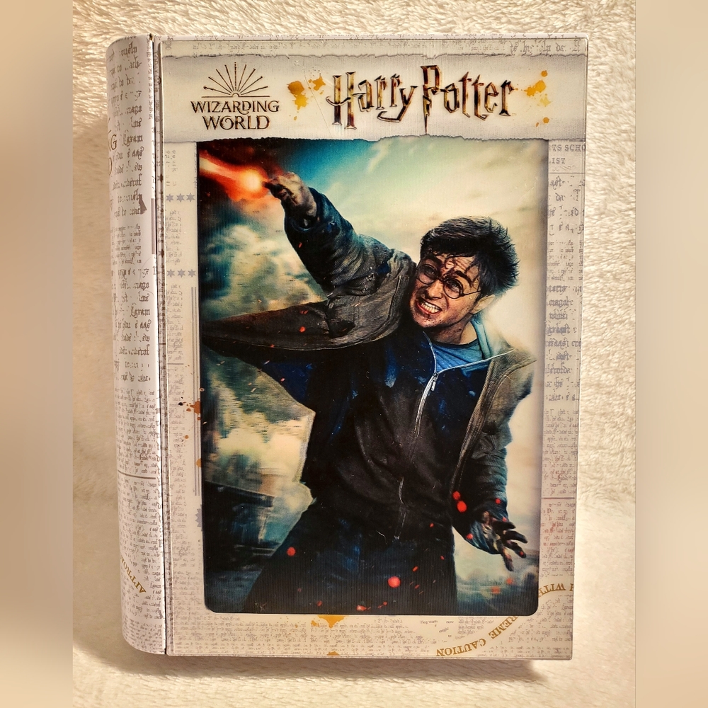 Harry Potter 3D Puzzle  • New With Tin Container Factory Sealed 300 pc 12"×18"